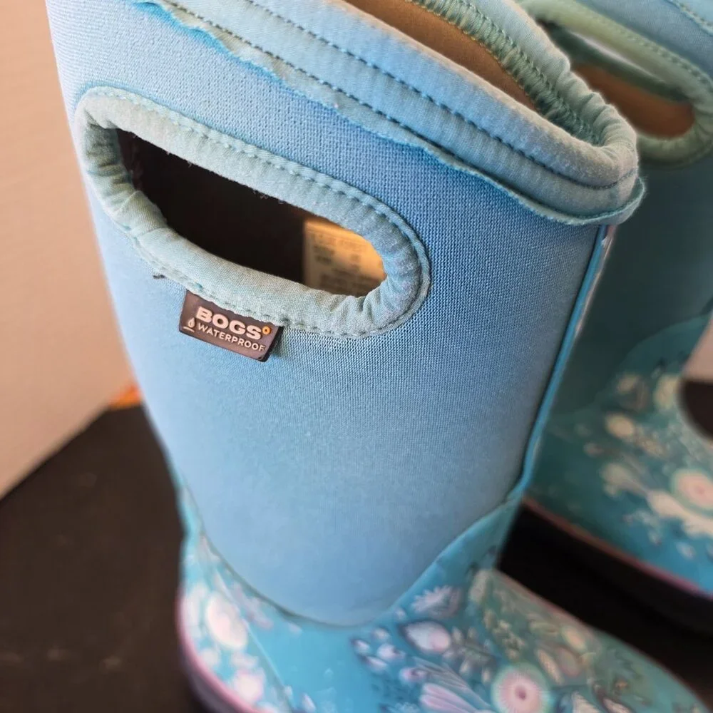 Bogs Boots Kids 12 Blue Floral Waterproof Insulated Winter Snow